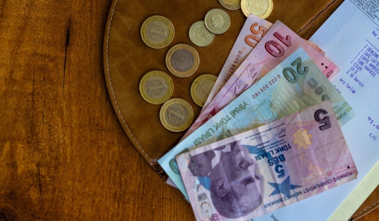 SGK-Butce-Acigi-Rekor-Seviyeye-Ulasti-Devletten-600-Milyar-TL8217lik-Destek-featured